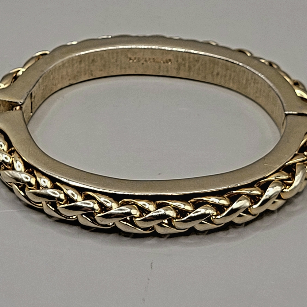 Vintage Les Bernard Gold Tone Chain Link Cuff Bangle Bracelet 2.75" Marked